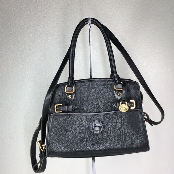 Dooney & Bourke Handbags - Vintage Dooney and Bourke black Leather Purse